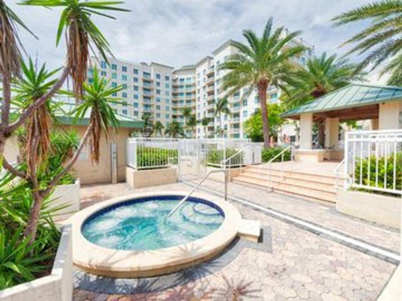 Apartment In Casa Costa Condo!Beach Pass Included Boynton Beach Exterior photo