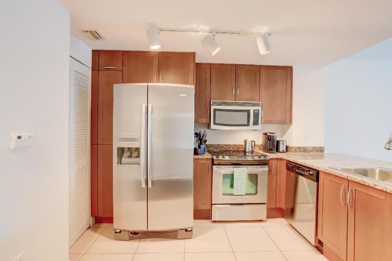 Apartment In Casa Costa Condo!Beach Pass Included Boynton Beach Exterior photo