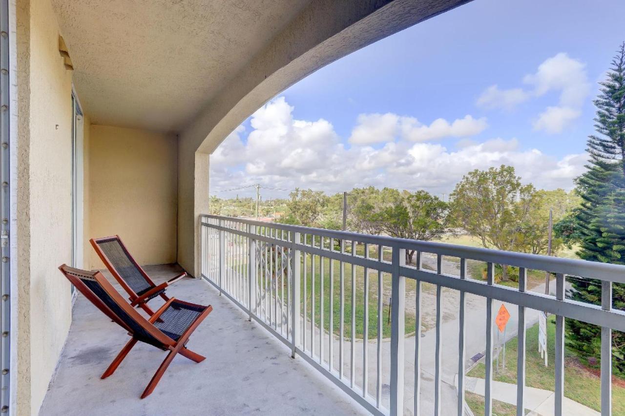 Apartment In Casa Costa Condo!Beach Pass Included Boynton Beach Exterior photo
